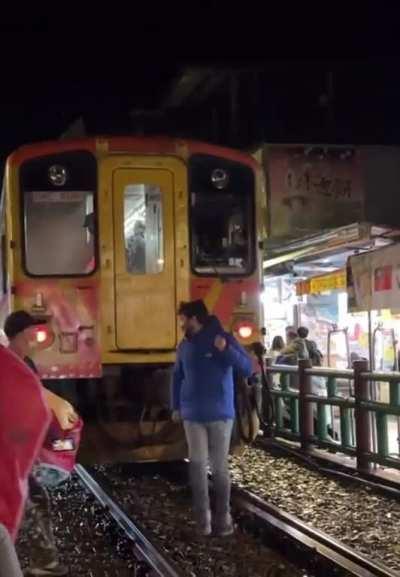 Trying to play subway surfers irl