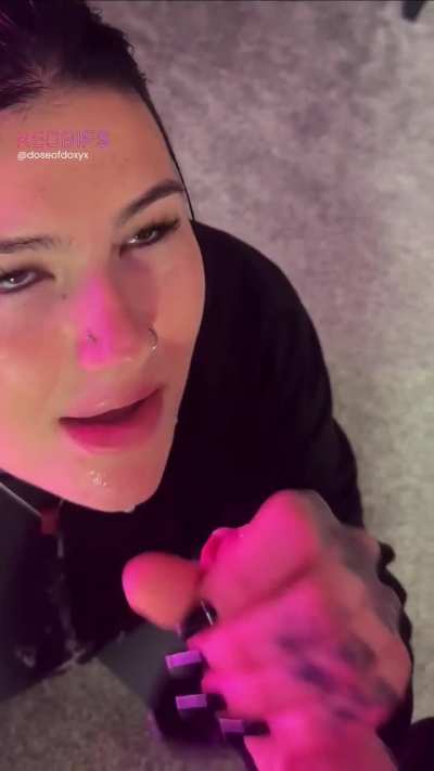 If she asked for a facial on your first date, would you text her back and go on a 2nd date?