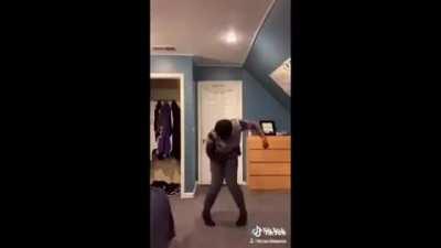 bagging area live event