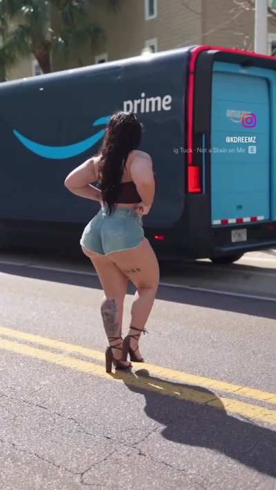 Cake delivery 🚚