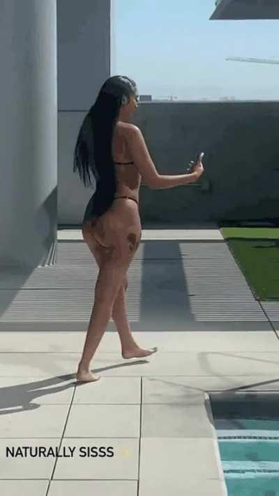 Edwina's Cake Walk 🍰