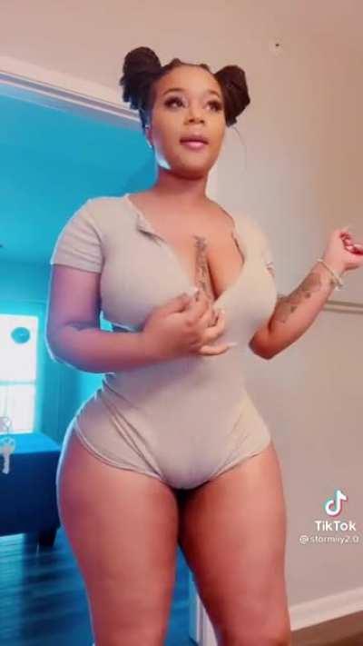 Juicy Juicier the juiciest @Stormily2.0