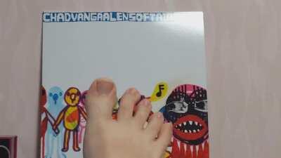 VinylJerk when you post a pic without feet or play your GRAILZ on anything than a Crosley Cruiser