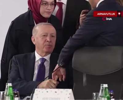 Erdogan making Macron smell his fart to assert dominance