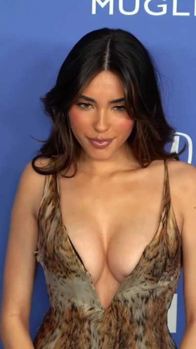 Madison Beer is so fucking Hot 🥵