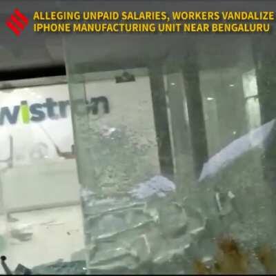 Workers goes berserk in iPhone manufacturing unit after not getting paid
