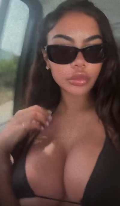 1 thing about Erica she can have any girl be shake them titties💦💦💦💦💦