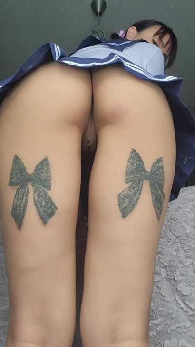 Woopsies I dropped my pen