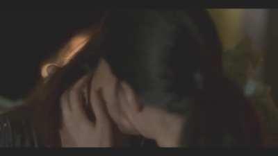 Kirti Kulhari and Shefali Shah Hot Lesbian Kiss from Humans 2022