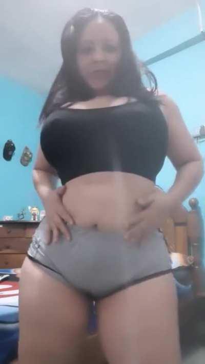 ysmara martinez bailando😈