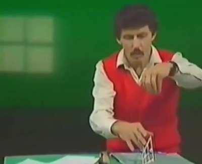 Keep your eye on the pen