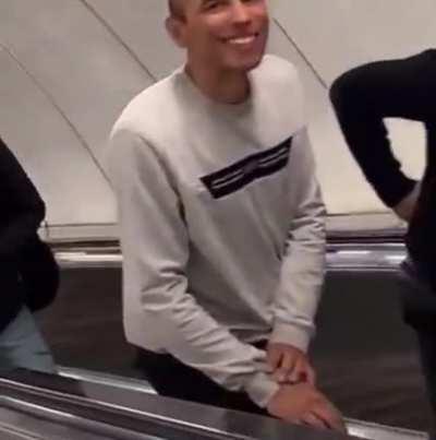 This AR glasses making people happy and smiling