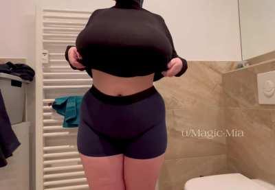 Would you invite me to your birthday party if your gift is a titty fuck?