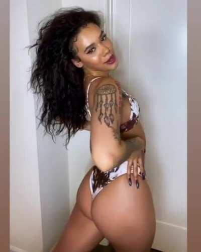 Indyamarie - Video #3490