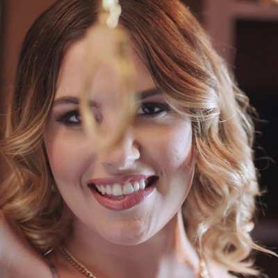 Sexual benefits of being a thief