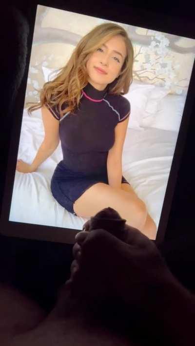 everyone loves cum on poki