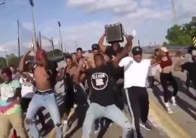 Fall Guys music is fire 🔥🔥