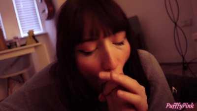 Sweet Daytime Blowjob 