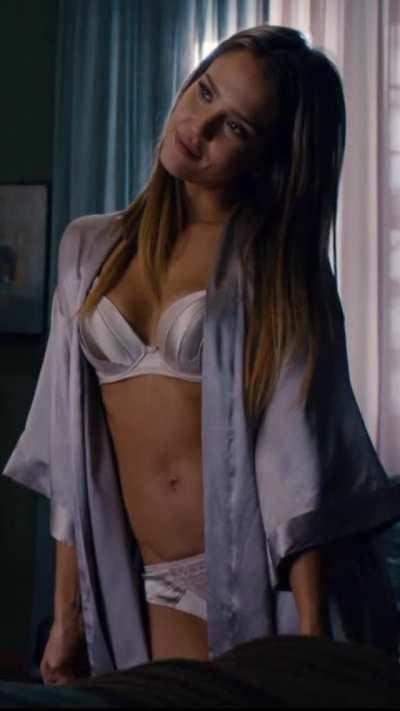 Goddamn I'd fuck Jessica Alba like crazy! 🔥💦