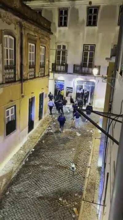 Offered the Lisbon police this video to identify people in the assault and the hung up on me 🤷🏻‍♀️