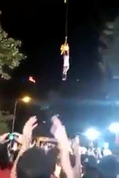 WCGW making a tower of people.
