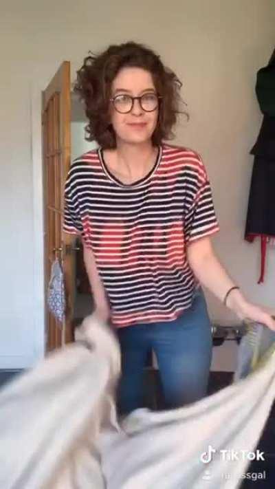 Wanna see a magic trick?