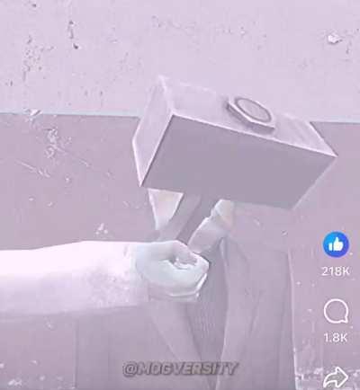 Kliener teaches green how to mog 