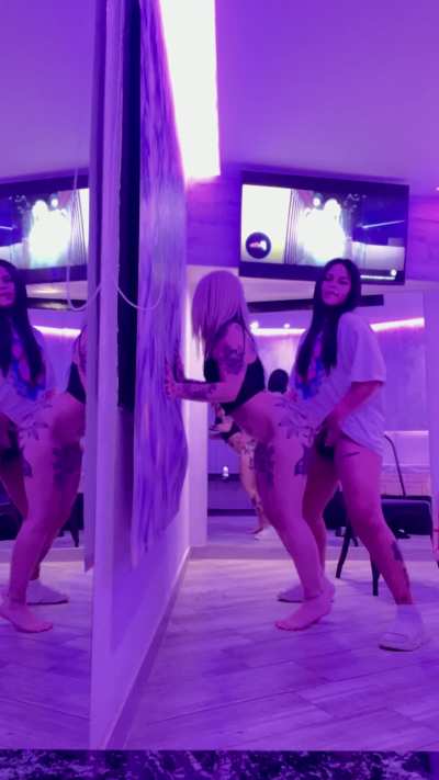 She knows how I like to be fucked