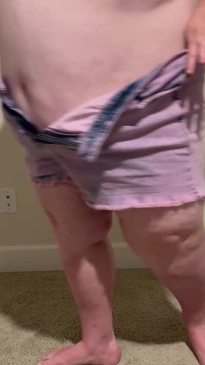 Should I lose these shorts? 😘