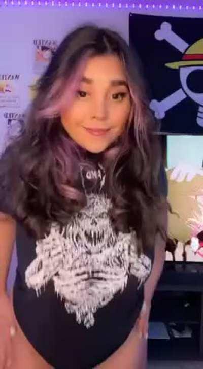 Can I entice you to creampie with a smile?