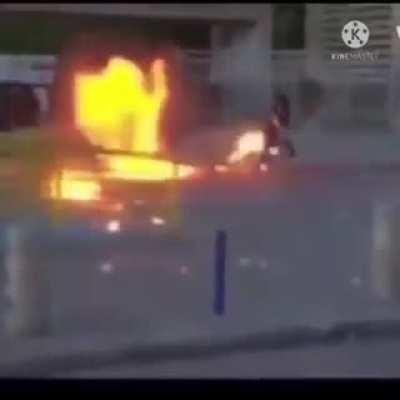 Si conduce no maneje xd