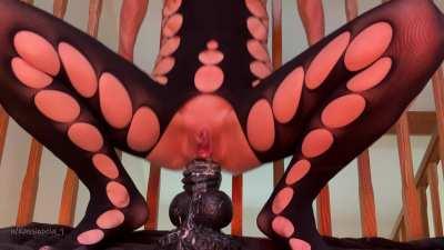 Quenching the Phreak Dovah with my powerful squirts...