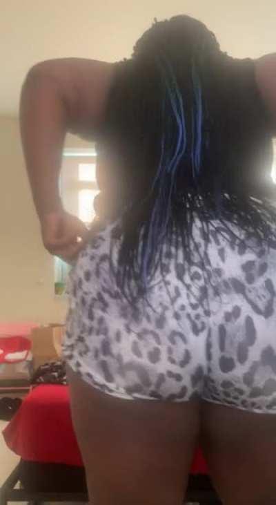 All I’m missing is your face behind it 💨🤢