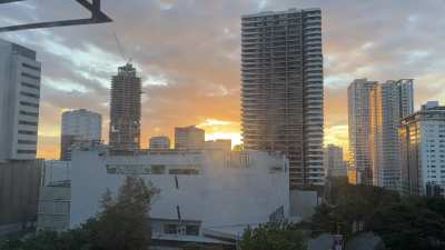 Sunrise in Cebu City, The Philippines. Taken via iPhone 16.