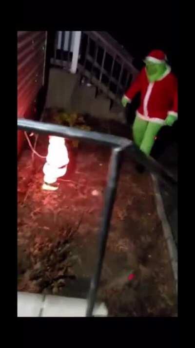 *child therapist for years to come enters the chat*