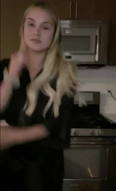 Kinsey Wolanski flashing her ass and boobs