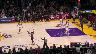 [Highlight] DLo hits ANOTHER transition triple to increase the lead to 9