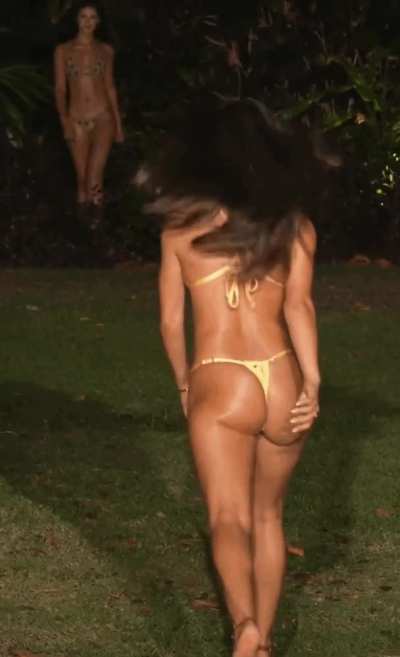 Sabrina Alvarez - Lybethras, Miami Swim Week 2025