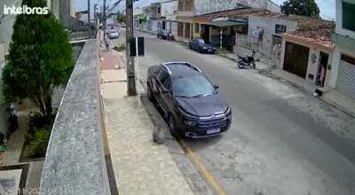 Man slain in front of family over Bag of Groceries