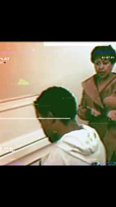 የከተማው መናኝ: ኤልያስ መልካ
