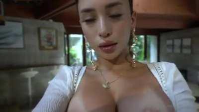 Delicious Vision of Beauty 💞💕