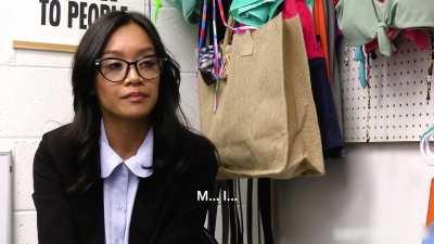 Jade Kimiko, Jade is her name, Mischief is her game [gif]