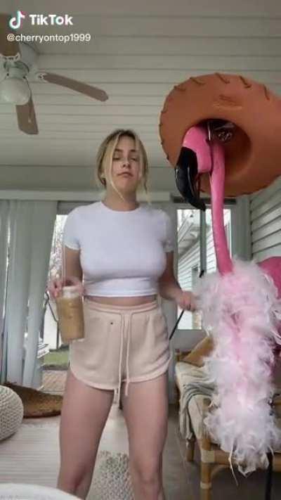 Caffeine Jitters 🤤 [@cherryontop1999]