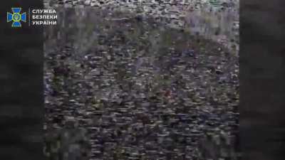 Drone pilots of the Ukrainian Security Service attack Russian vehicles and soldiers with their FPV quads.