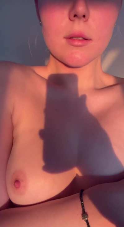 En bra dag att visa upp mina tuttar
