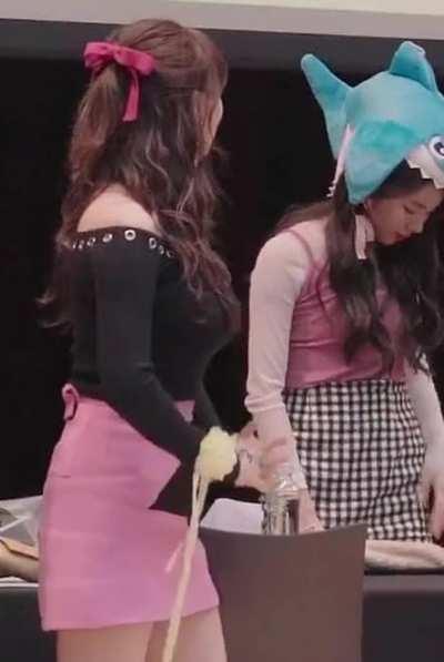 Jihyo (ft. Chaeyoung) - pink skirt, black top
