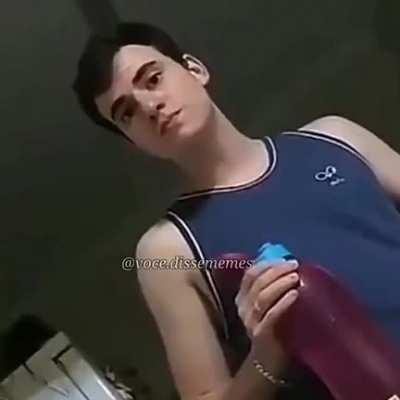 eu n sei oq vcs pensaram mas eu pensei na mesma coisa que ela