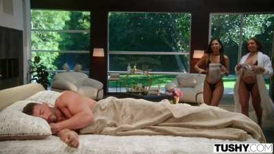 April Olsen & Gianna