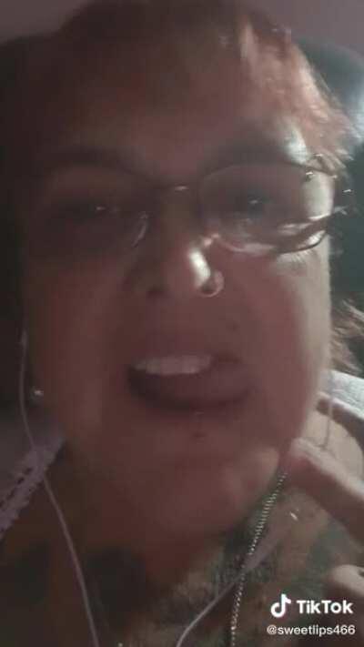 this came up on my fyp 😐