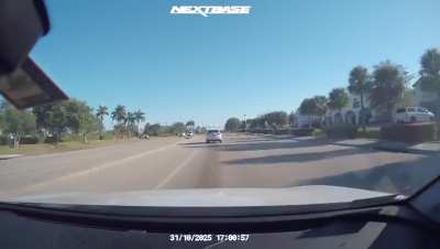 [NextBase IQ] welcome to Florida where no one knows how to drive